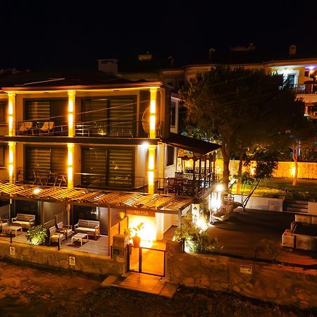 Select Cunda Guest House - Sea View Room With Private Veranda In Cunda Island Ayvalı Eksteriør billede